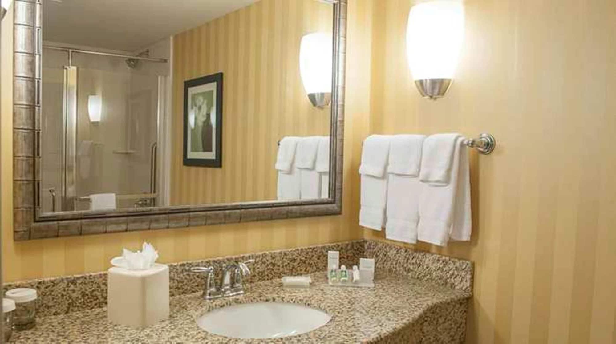 Hilton Garden Inn Pensacola Airport/Medical Center Екстериор снимка