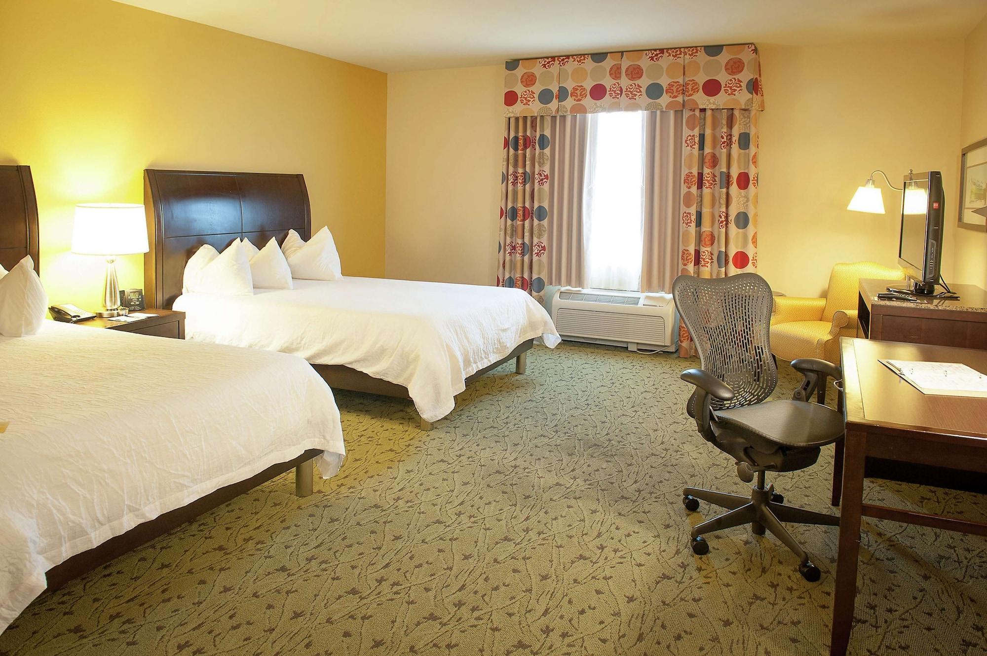 Hilton Garden Inn Pensacola Airport/Medical Center Екстериор снимка