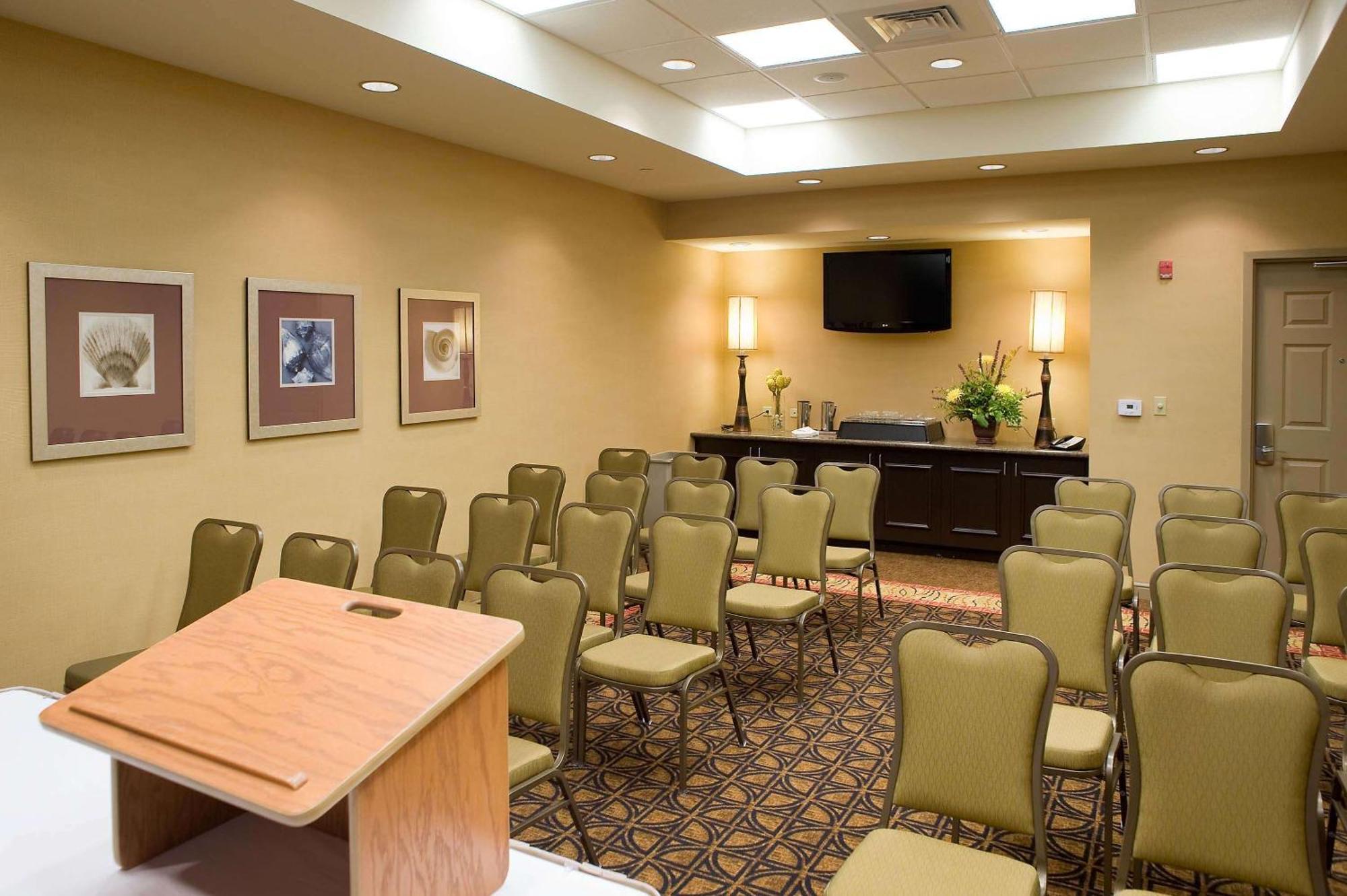 Hilton Garden Inn Pensacola Airport/Medical Center Екстериор снимка