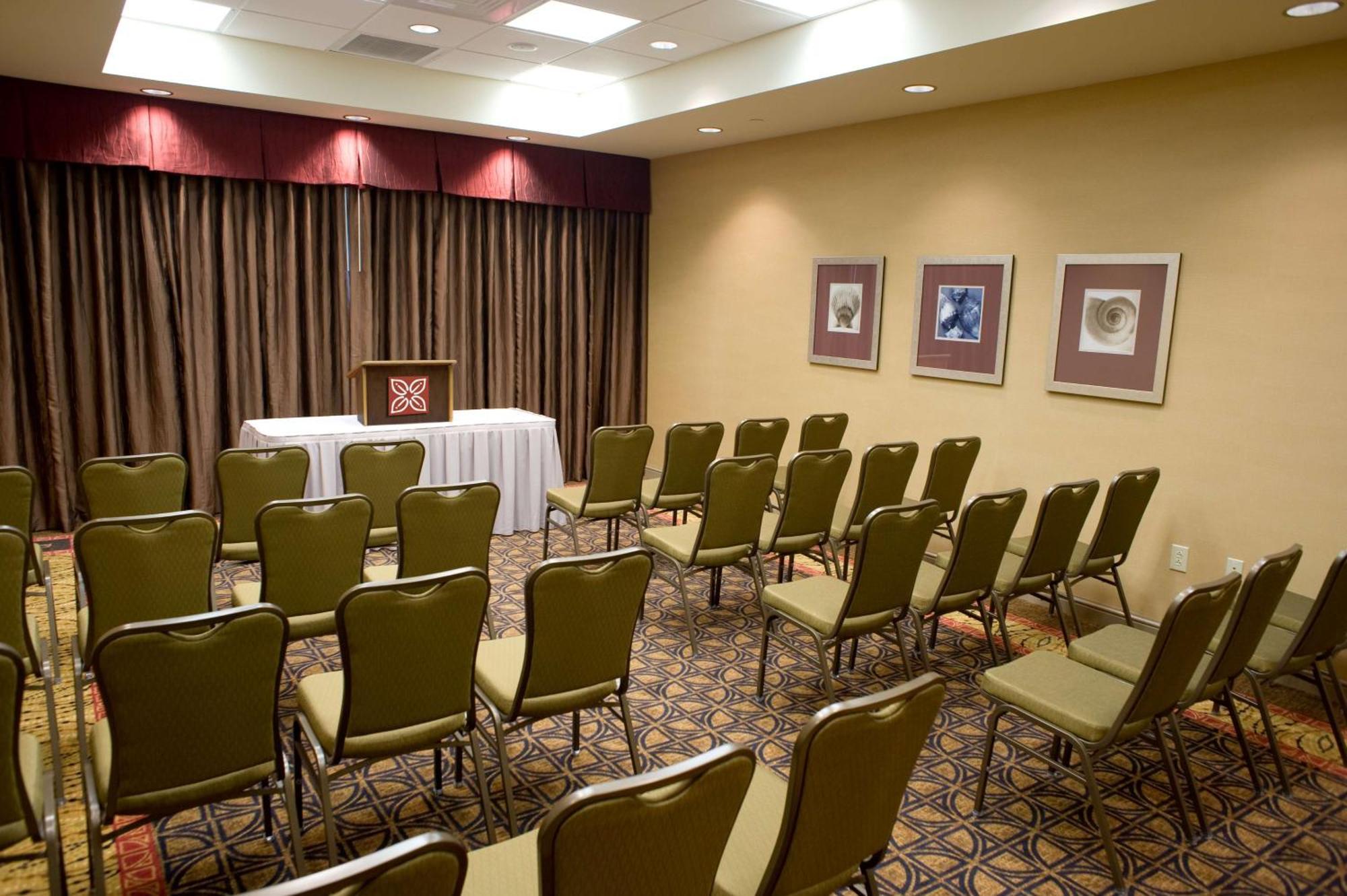 Hilton Garden Inn Pensacola Airport/Medical Center Екстериор снимка