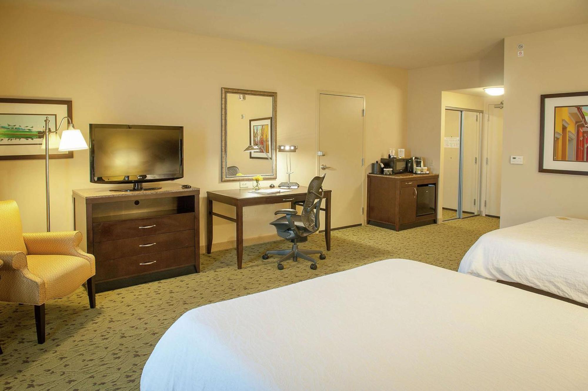 Hilton Garden Inn Pensacola Airport/Medical Center Екстериор снимка
