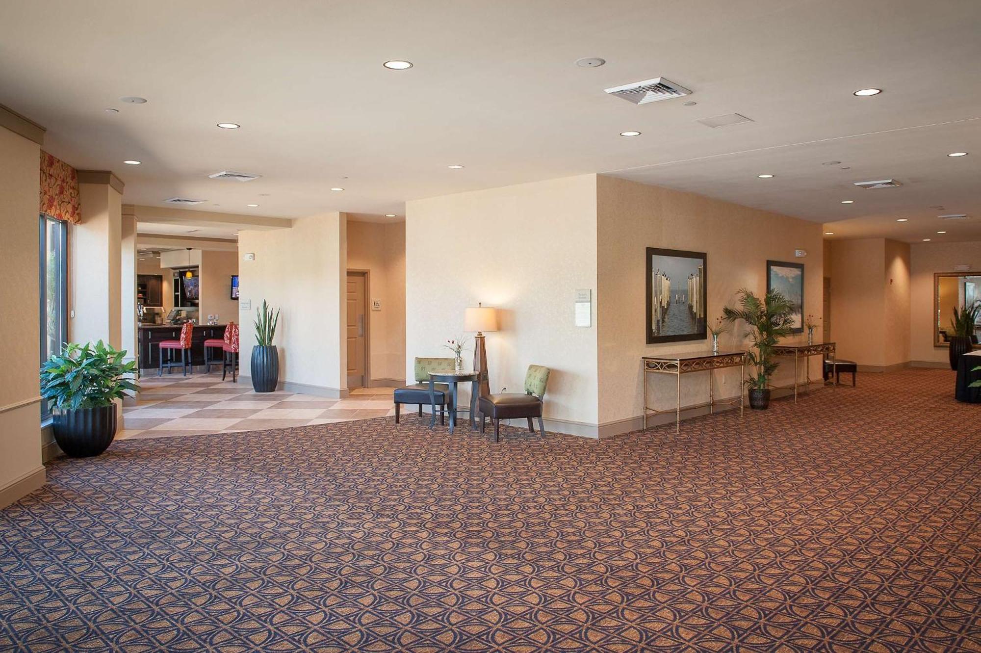 Hilton Garden Inn Pensacola Airport/Medical Center Екстериор снимка